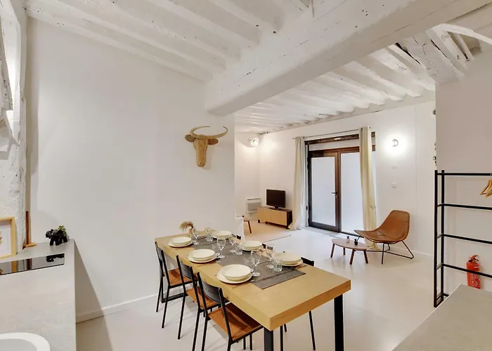 Apartment Magnificent -2br-4p- Le Marais Paris