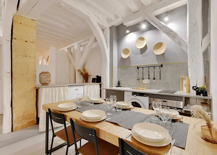 Magnificent -2br-4p- Le Marais * Paříž