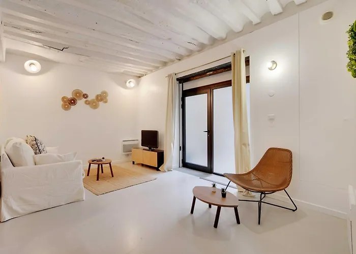 Magnificent -2br-4p- Le Marais Appartement