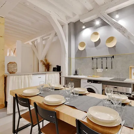 Magnificent -2br-4p- Le Marais * 파리